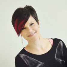 Anna Bruce Photo 27