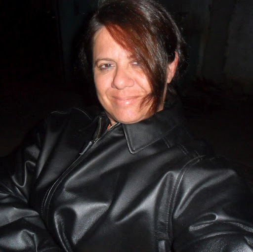 Roberta Oliver Photo 33