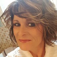 Lori Ball Photo 26