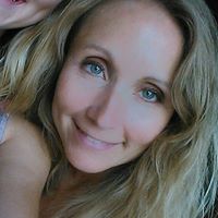 Andrea Krueger Photo 22