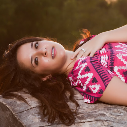 Stephanie Trevino Photo 48