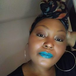 Myisha Robinson Photo 11