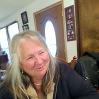 Roberta Beverly Photo 6