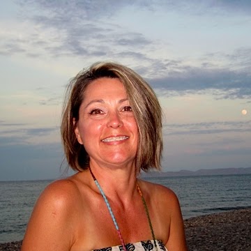 Kim Rogers Photo 18