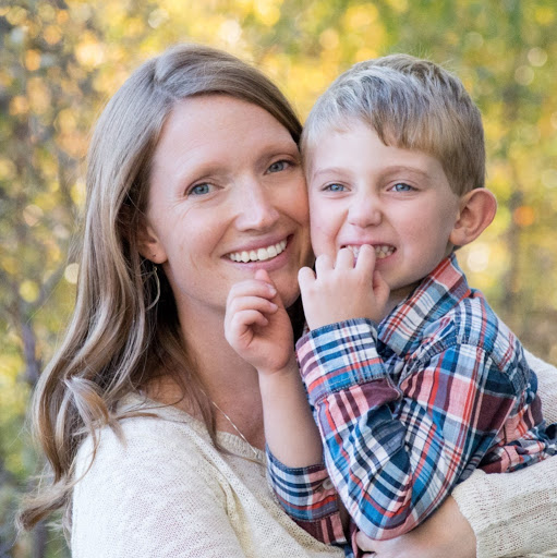 Amanda Mayhew Photo 9