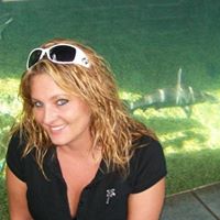 Pamela Sutton Photo 28