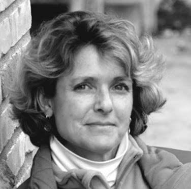 Ann Hoffman Photo 31