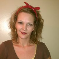 Joni Richardson Photo 10
