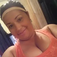Julie Capetillo Photo 5