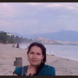 Adriana Ledezma Photo 12