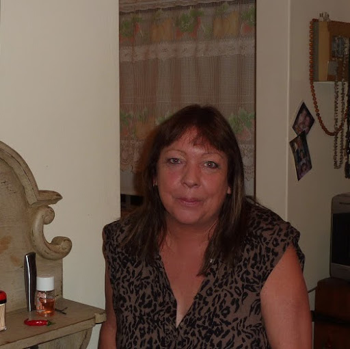 Vicki Daniel Photo 15