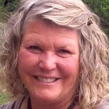 Teresa Tharp Photo 23