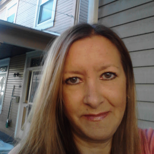 Brenda Keith Photo 30