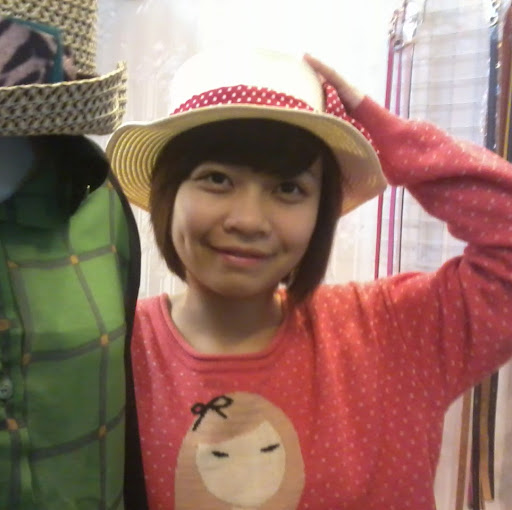 Myhang Nguyen Photo 13
