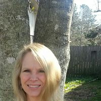 Elizabeth Hooks Photo 26