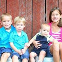 Lisa Arthur Photo 14