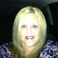 Kellie Lang Photo 7