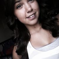 Sarah Garza Photo 36