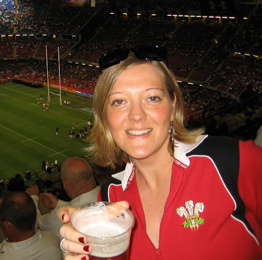 Helen Lambert Photo 33