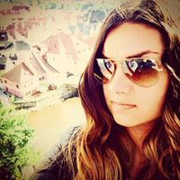 Christina Hull Photo 25