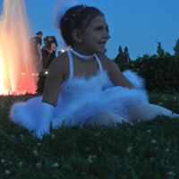 Holly Mcclure Photo 27