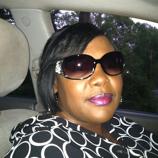 Jacqueline Moore Photo 11