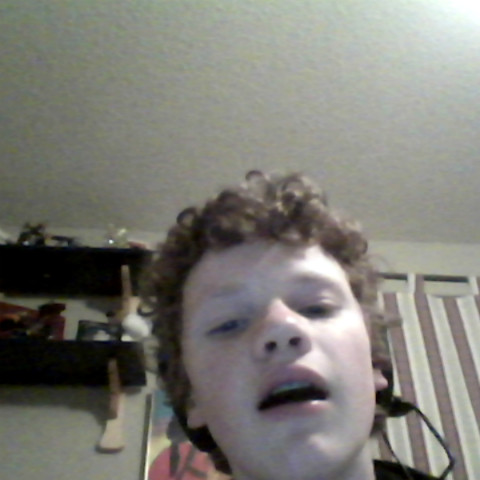 Bennett Thomas Photo 31