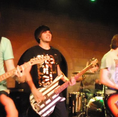 Andrew Ellis Photo 24