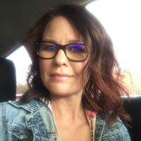 Angela Lovell Photo 6