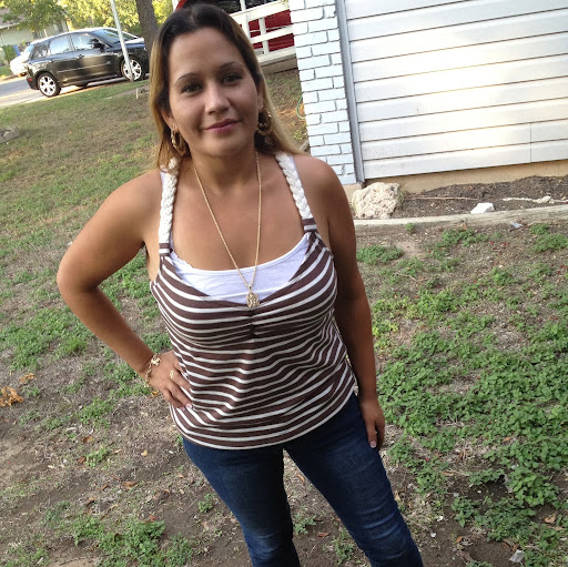 Jeanette Carmona Photo 2