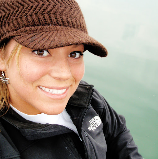 Amanda Robinson Photo 47