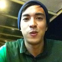 Richard Robles Photo 31