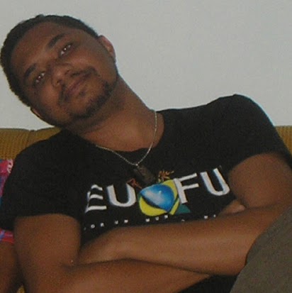 Elmo Santos Photo 26