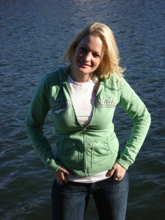 Donna Carroll Photo 6