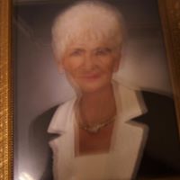 Gloria Cline Photo 15