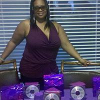 Carrie Dotson Photo 24