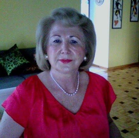 Maria Thomas Photo 47
