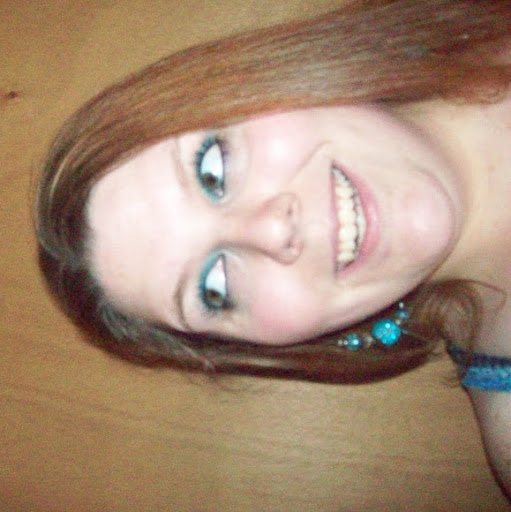 Holly Walter Photo 35