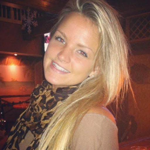 Jessica Jennings Photo 36