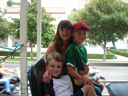 Karen Wolf Photo 24