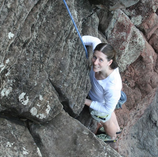 Lisa Curtis Photo 25