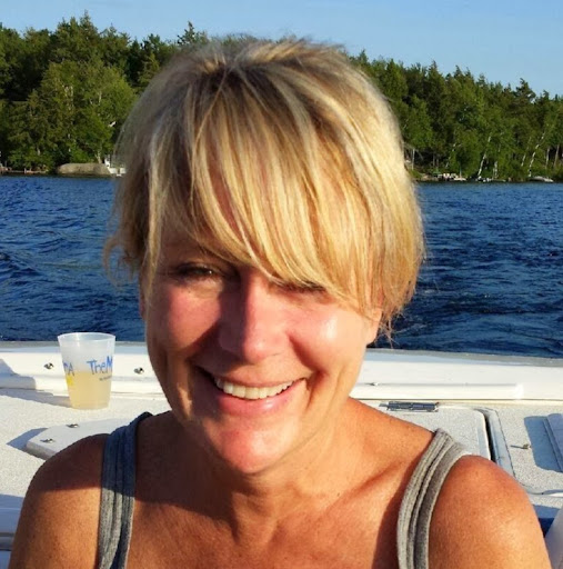 Kim Stack Photo 31