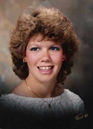 Paula Howell Photo 11
