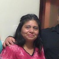 Liz Robles Photo 14