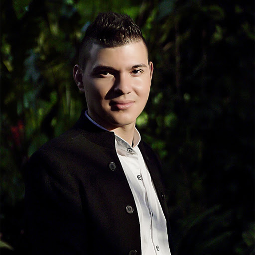 Danny Moreno Photo 18