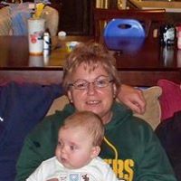 Ellen Tuttle Photo 17