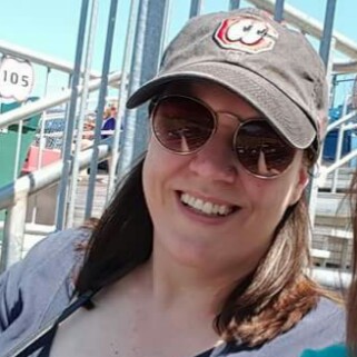 Kelly Burt Photo 34