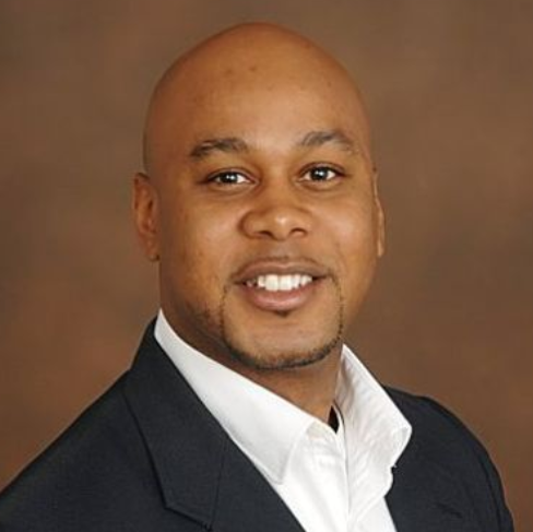Daniel Crenshaw Photo 10
