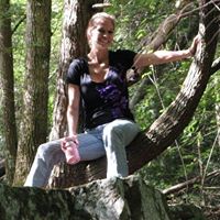 Laura Rodgers Photo 31