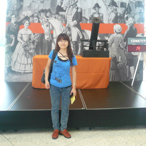 Rong Fan Photo 21